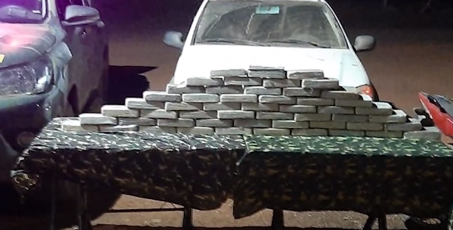 Gefron apreende 53 tabletes de cocaína em Vila Bela da Ss. Trindade