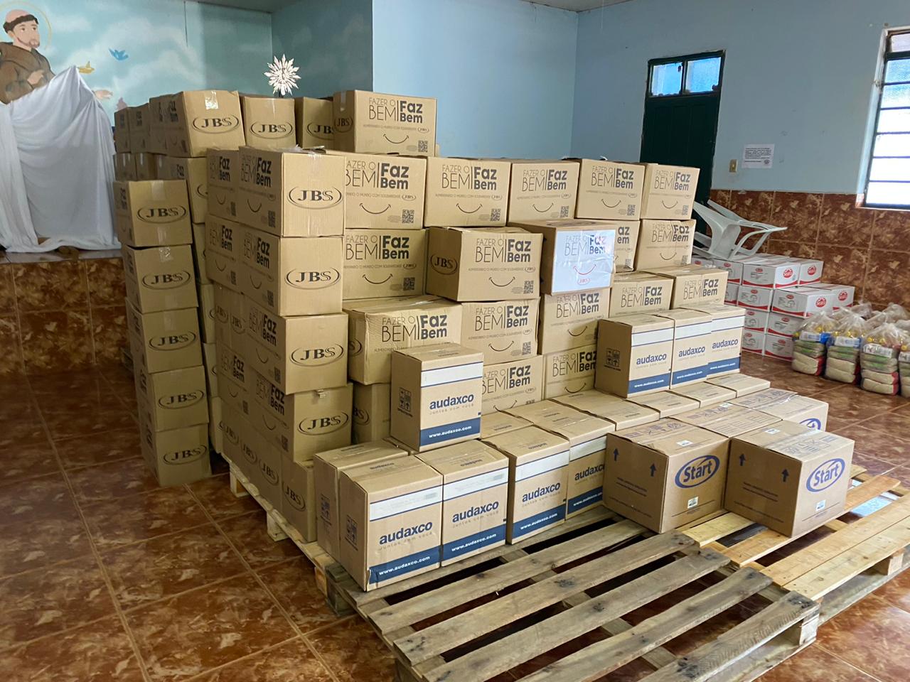 Doação da JBS chega a Vila Bela da Santíssima Trindade