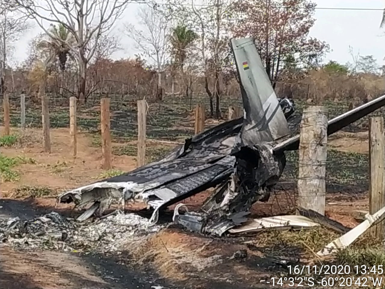 Polícia Civil investiga se aeronave boliviana em Vila Bela que caiu transportava pasta base