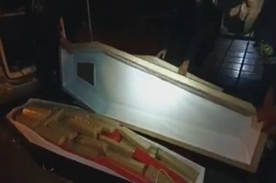 PF combate grupo que transporta drogas em caixões de vítimas da Covid em MT