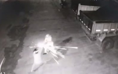 Vigilante de 76 anos mata ladrão e fere outro; veja vídeo