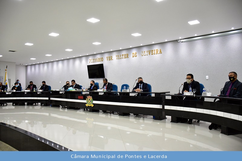 Vereadores aprovam projeto que autoriza o município a realizar doações de materiais de construção ao Lar do Idoso