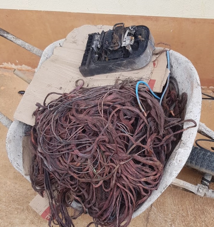 Comodoro: Preso em flagrante homem que furtou fios elétricos de posto de saúde e causou perda de vacinas