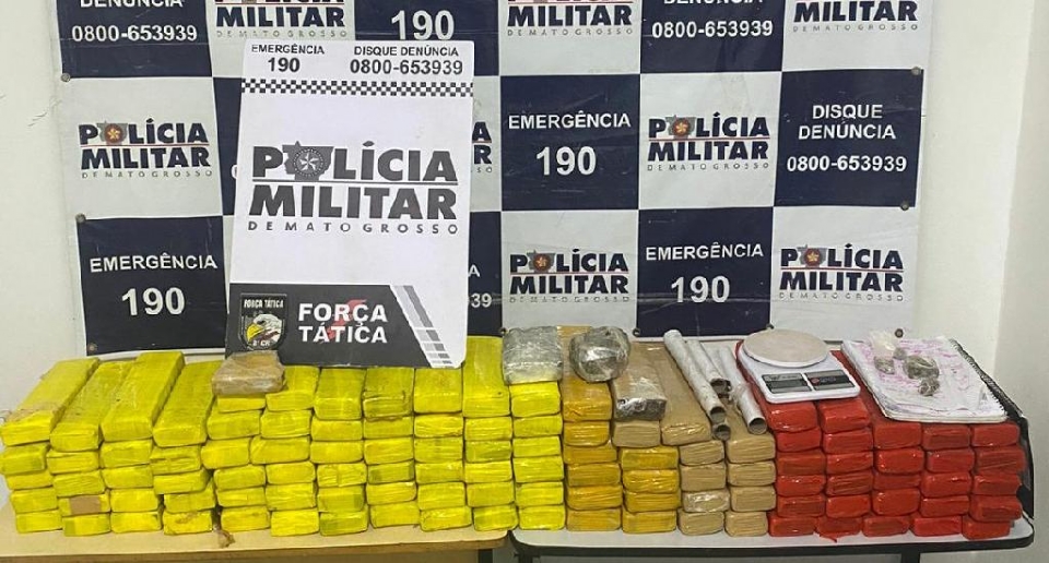 Força Tática apreende 112 quilos de maconha e prende membro de facção criminosa junto com comparsas