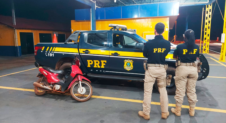PRF recupera motocicleta com registro de furto em Pontes e Lacerda