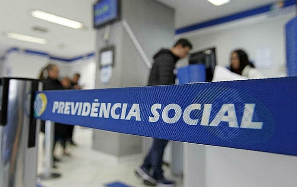 Vacinação valerá como prova de vida no INSS; veja novas regras