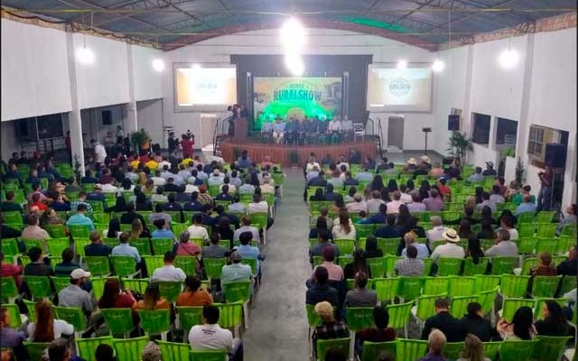 Vitrine tecnológica, Oeste Rural Show Pontes e Lacerda tem estimativa de R$ 50 mi em negócios em 2022