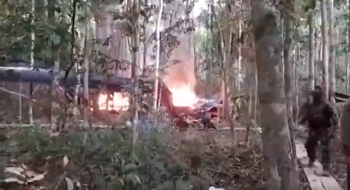 PF destrói barracos de narcotraficantes na fronteira com a Bolívia; veja imagens￼