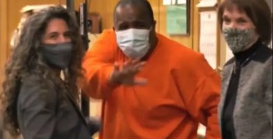 Homem tem inocência reconhecida após passar 32 anos preso