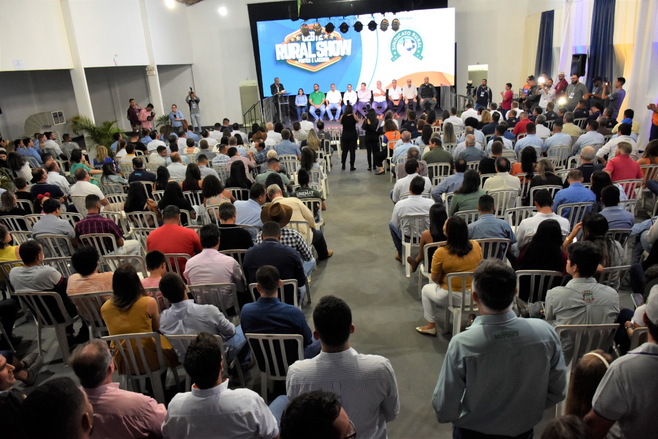 Pontes e Lacerda: Oeste Rural Show é aberta com discussões sobre os desafios do agronegócio em MT