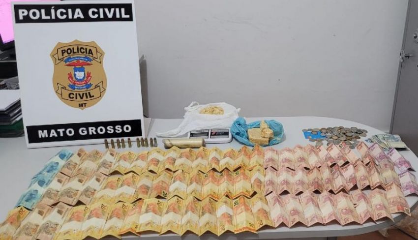 Polícia Civil prende três adultos e apreende dois adolescentes em flagrante por tráfico doméstico em Quatro Marcos