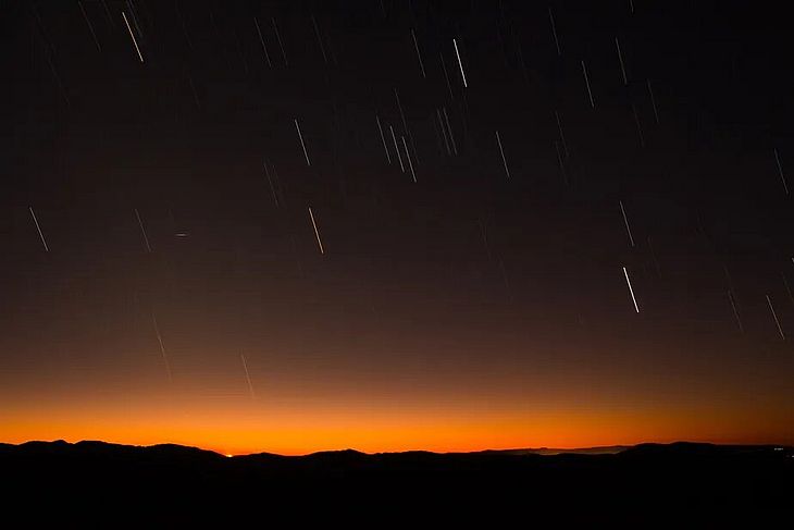 Maio terá chuva de meteoros de rastros do cometa Halley