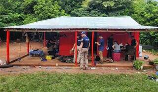 Membros de clã do tráfico são mortos em confronto com policiais