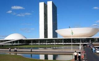 Bancada federal vai ter “feriadaço” de até 11 dias