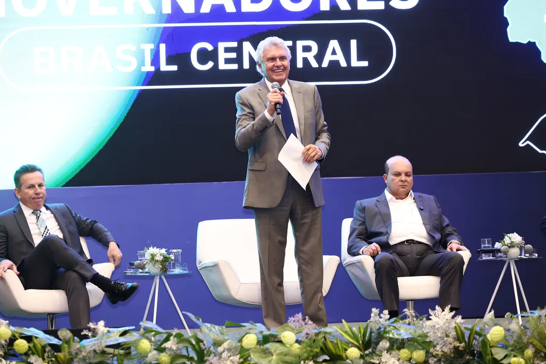 Caiado anuncia criação de infraestrutura tecnológica integrada entre estados para avançar em intelig