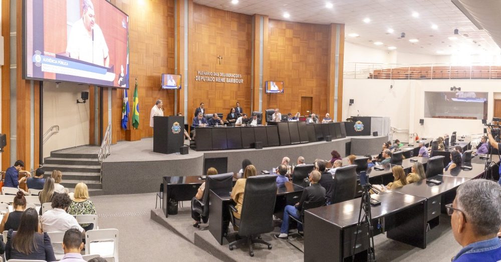 Deputados são contra fechamento da Santa Casa e cobram definição do Estado