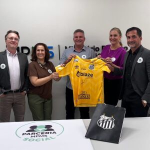 Leilão beneficente terá camiseta autografada por Neymar em MS