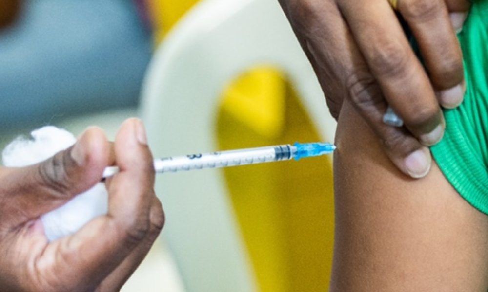 No mês de maio, 88% dos óbitos por SRAG foram de pessoas não vacinadas