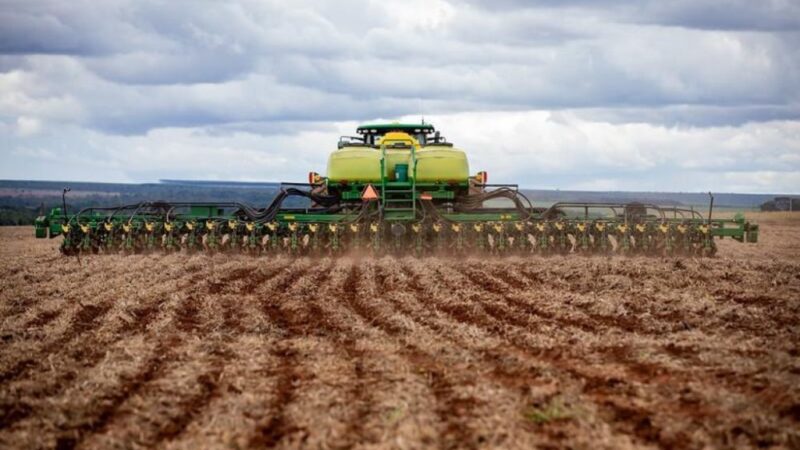 Mato Grosso deve liderar PIB dos estados brasileiros em 2025 e crescer quase o triplo da projeção nacional