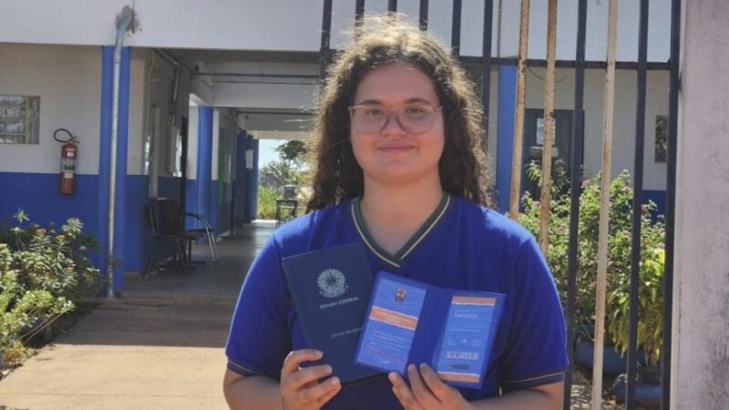 Estudante de Sinop é selecionada para representar MT no Programa Jovem Senador