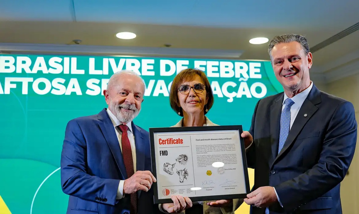 Lula recebe da OMSA certificado de Brasil livre de febre aftosa sem vacinação