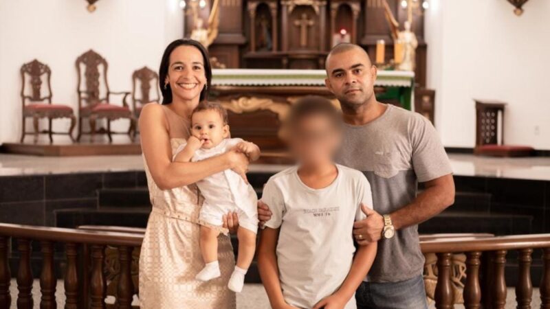 “Faria tudo de novo”, diz adolescente de 14 anos que matou mãe, pai e irmão caçula