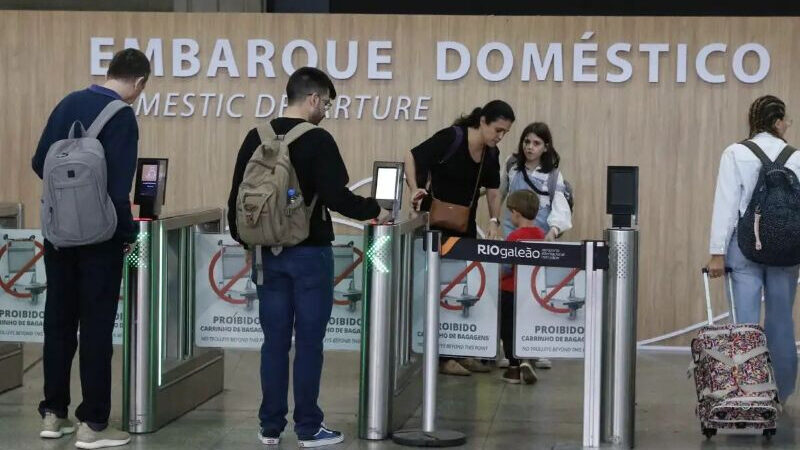 Autorização de viagem para menores agora pode ser feita 100% online em Mato Grosso do Sul