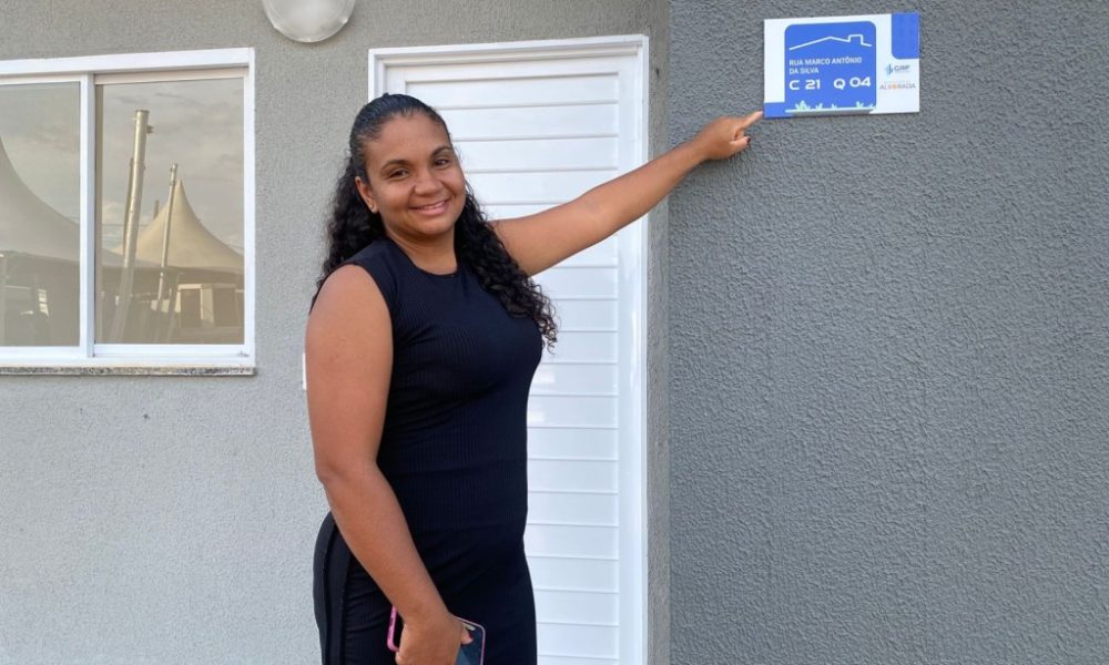 “Sem o subsídio eu não conseguiria sair dos fundos da casa da minha mãe para uma casa própria”, afirma beneficiada