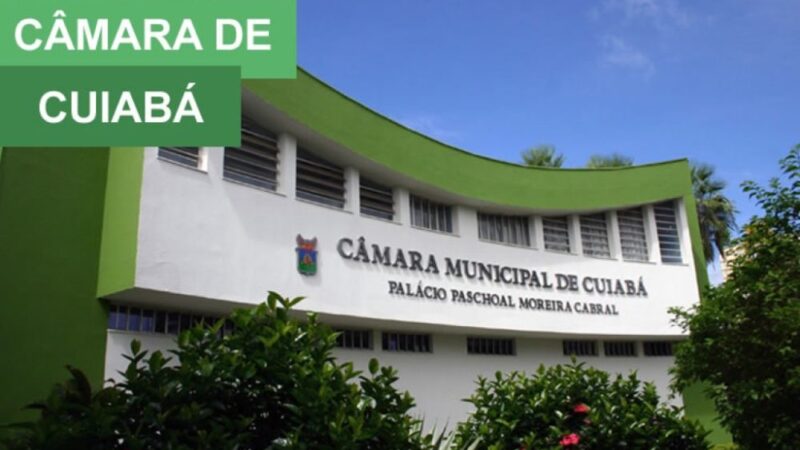 Alunos do IFMT visitam a Câmara Municipal e entrevistam vereadores sobre a redução da maioridade penal