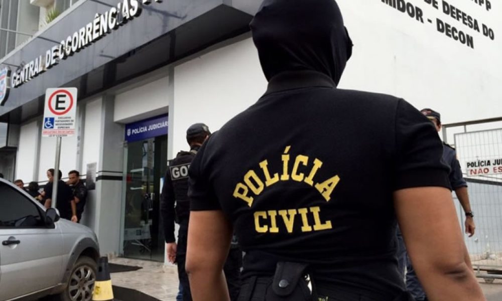 Polícia Civil de Mato Grosso apreende namorada de menor que matou os pais no RJ