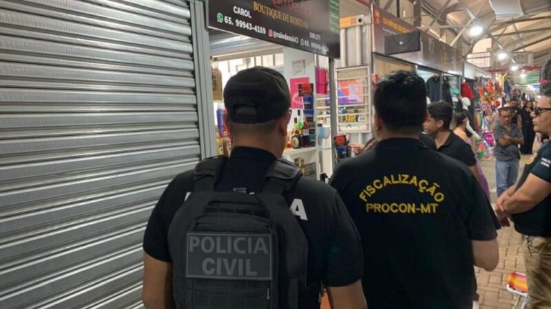 Polícia Civil apreende 444 garrafas de bebidas destiladas falsificadas no Shopping Popular em Cuiabá