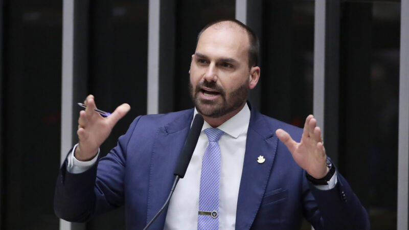 Senadores brasileiros chegam aos EUA para tentar negociar tarifaço