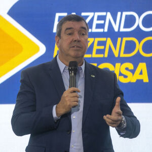 Corte de gastos do governo vai de hora extra a passagens; Veja contenções
