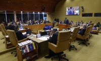 Ao lado de Lula e Barroso, Vieira de Mello Filho assume presidência do TST