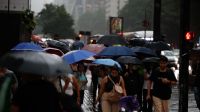 Defesa Civil alerta para forte vendaval no litoral de SP até segunda-feira