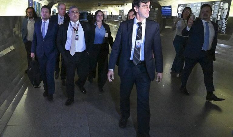 Presidente da Conafer é preso em flagrante pela CPMI do INSS