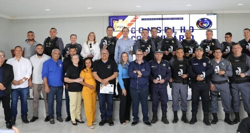 Polícia Militar realiza homenagem para conselheiros de segurança pública de todo o Estado