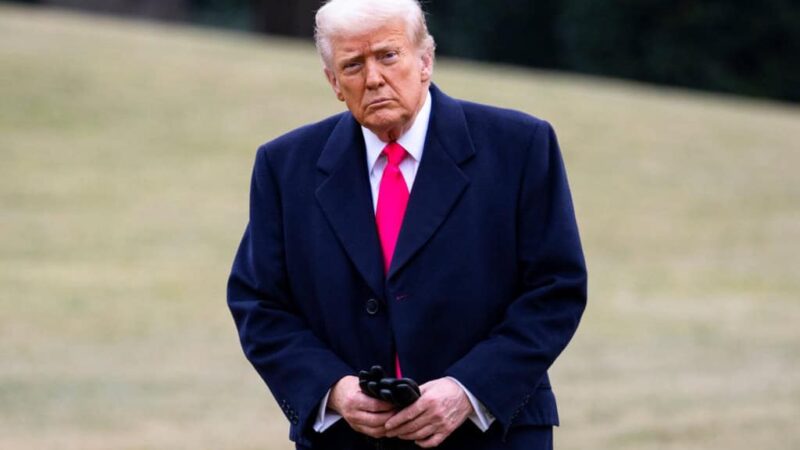 Trump relaciona casos de autismo com uso de paracetamol