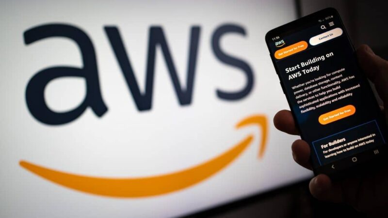 AWS fora do ar: Amazon diz que sistema voltou a operar normalmente
