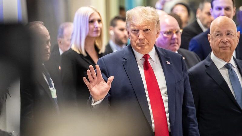 Trump prepara novo pacote de US$ 3 bilhões para agricultores dos EUA