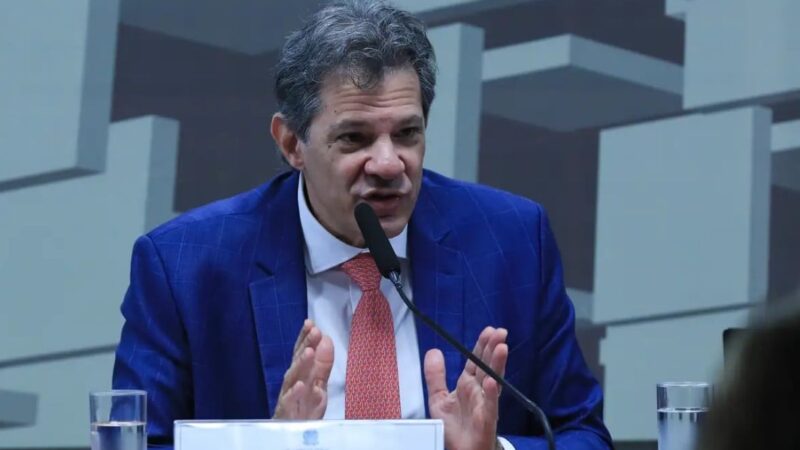 Taxação de bets, bancos e bilionários só é injusta para desinformados, diz Haddad