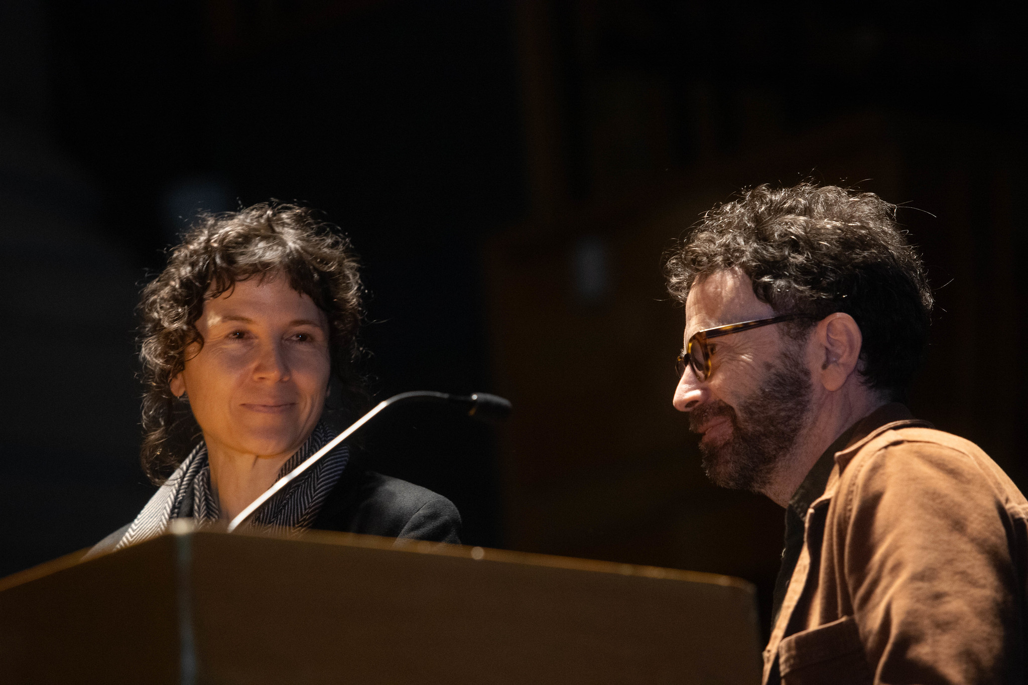 Abertura da Mostra SP soma delicadeza de Euzhan Palcy, emoção de Mauro de Sousa e simpatia de Kaufman ao pesadelo infernal de “Sirât”