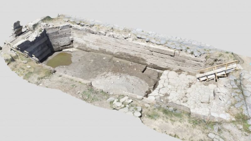 Bacia de pedra monumental revela segredos da engenharia e política romanas