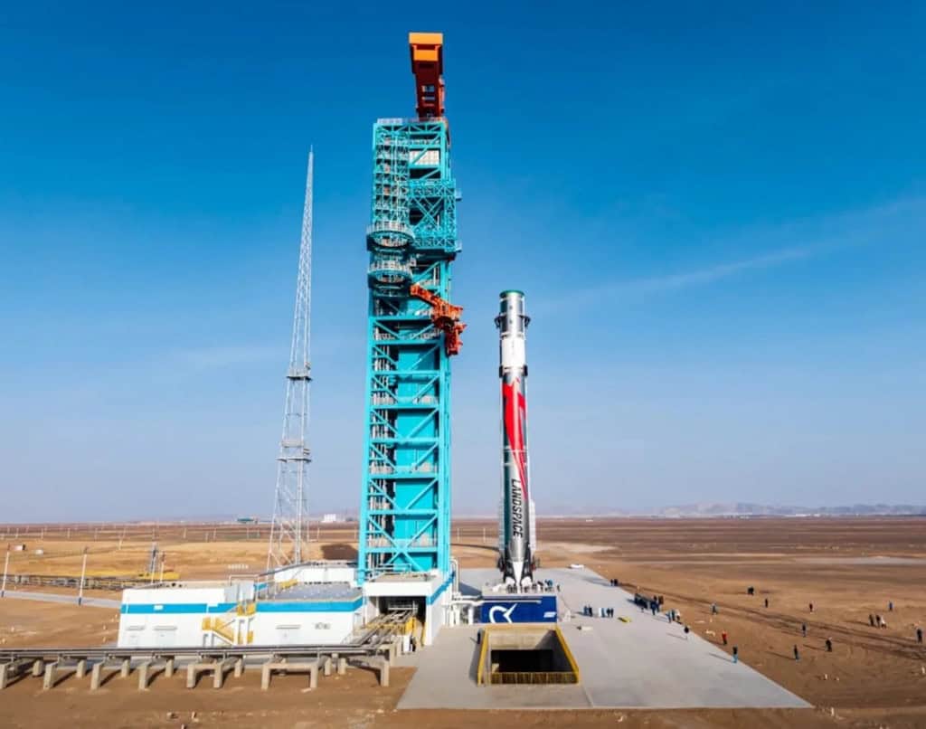 Se cuida, SpaceX! China testa seu primeiro foguete pesado reutilizável