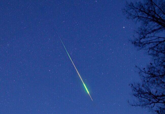 Chuva de meteoros Leônidas atinge o pico; saiba como observar