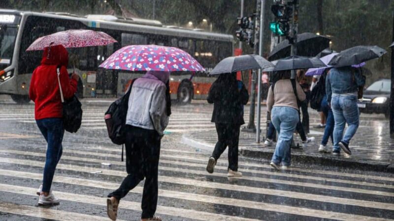 Ciclone deve bagunçar o clima no Brasil; confira a previsão do tempo