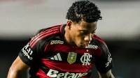 Filipe Luís comenta expulsão de Plata em São Paulo x Flamengo: “Sem querer”
