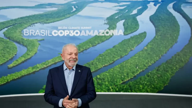 Lula afirma que crise climática expõe desigualdades e ameaça futuras gerações