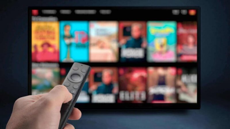 Mais de 30 streamings piratas caem após ação internacional, segundo Anatel