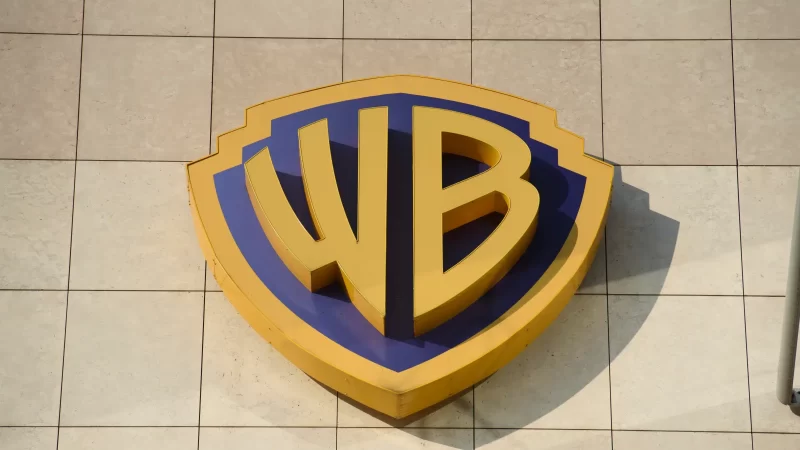 Arábia Saudita estaria a um passo de comprar a Warner Bros. Discovery, diz produtor de Hollywood